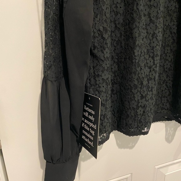 Tuckernuck Rosalee Black Lace Top Women’s Size Small NWT - Picture 8 of 12